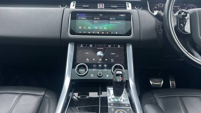 Land Rover Range Rover Sport 2.0 P400e HSE Dynamic Black 5dr Auto Estate